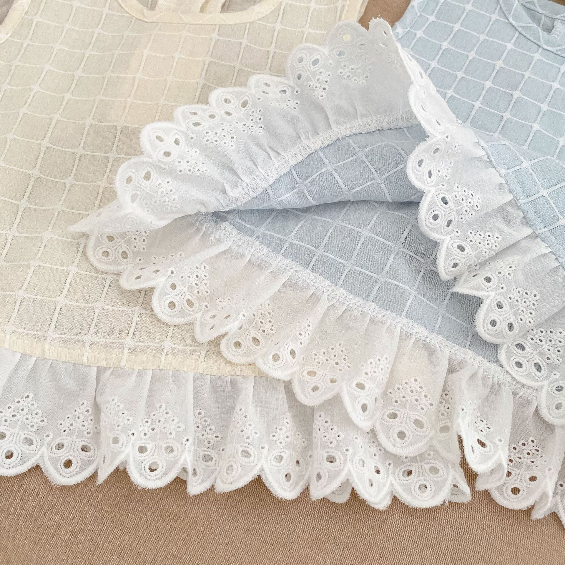 Lace Meadow Summer Set