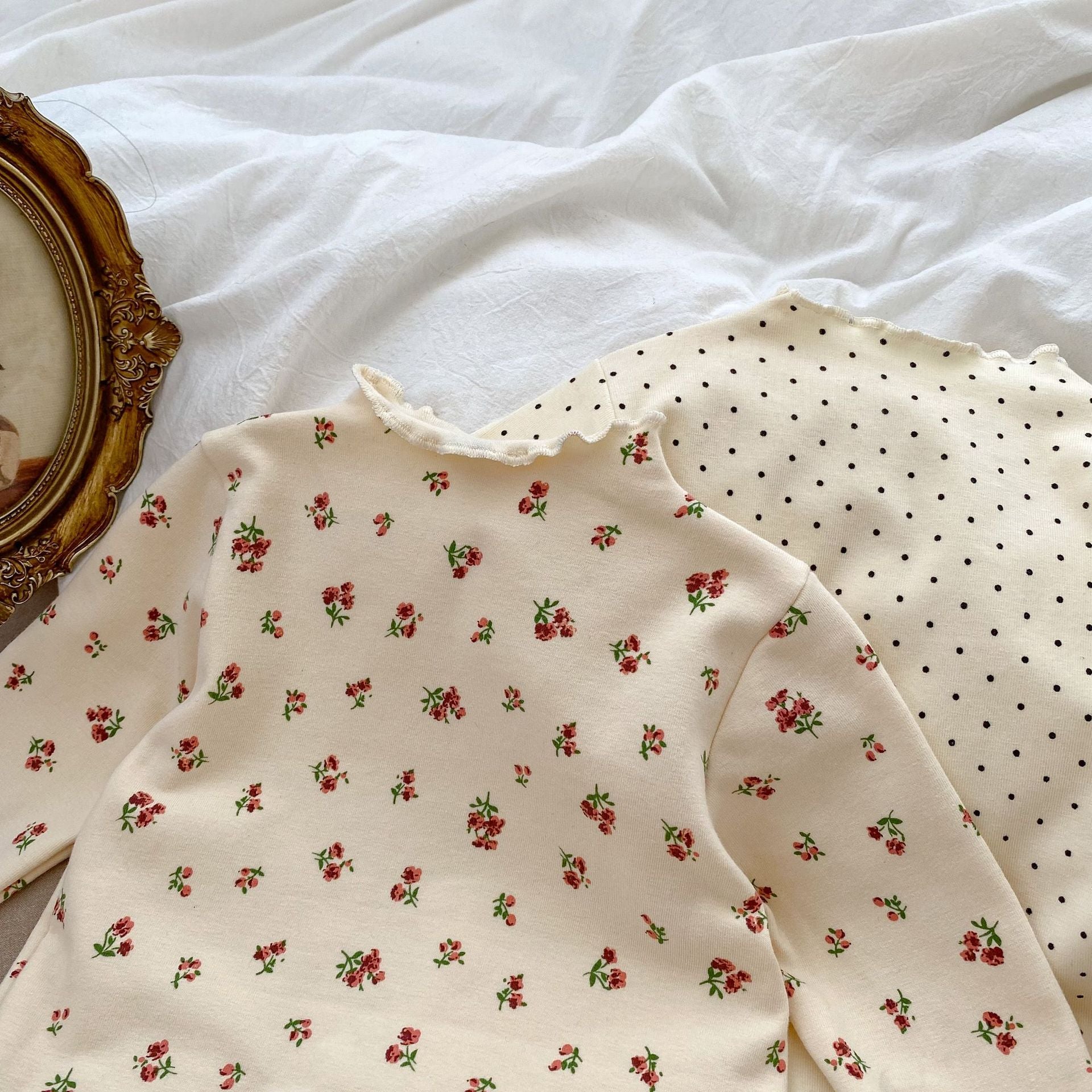 Vintage Blossom Rib Top
