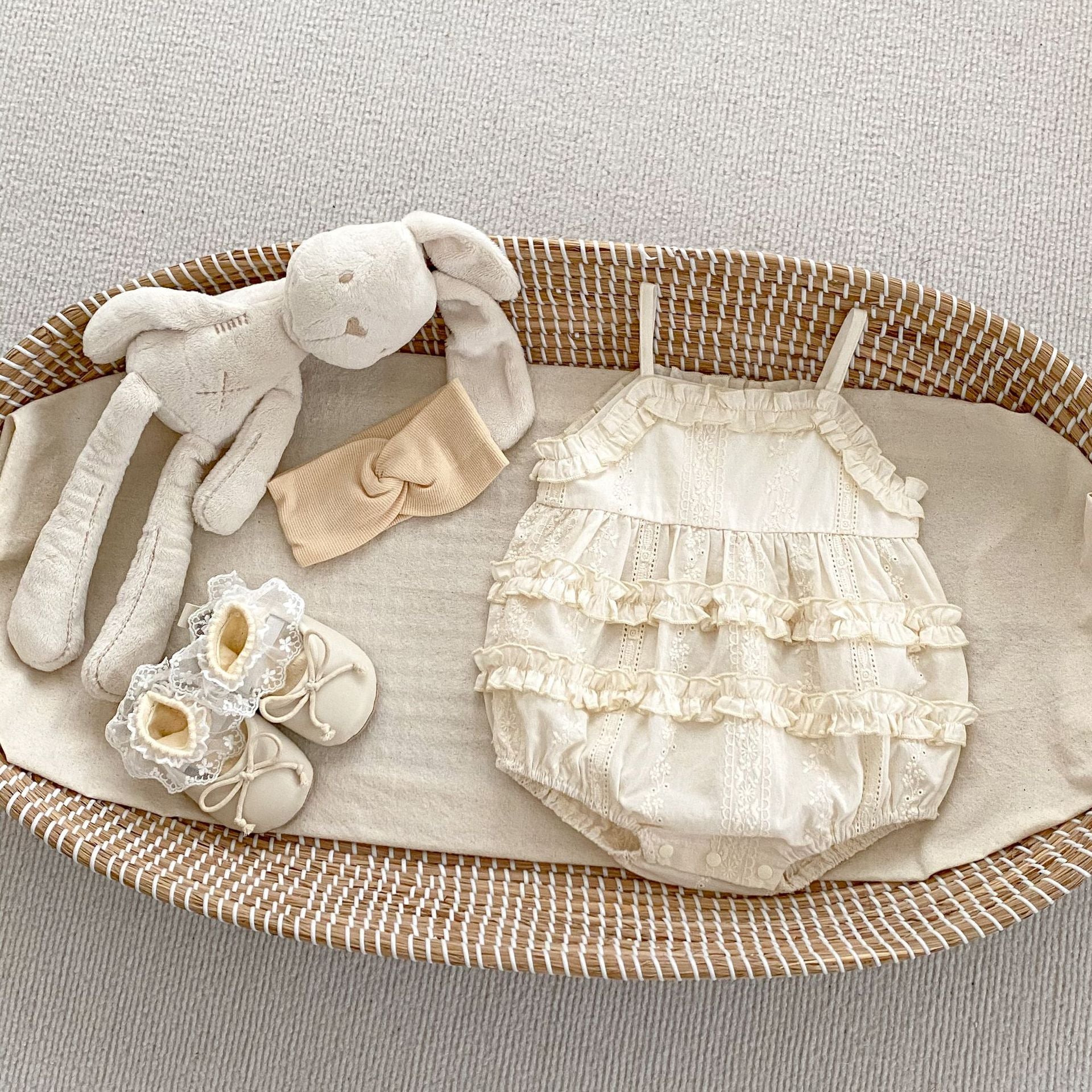 Elara Spitzen-Romper