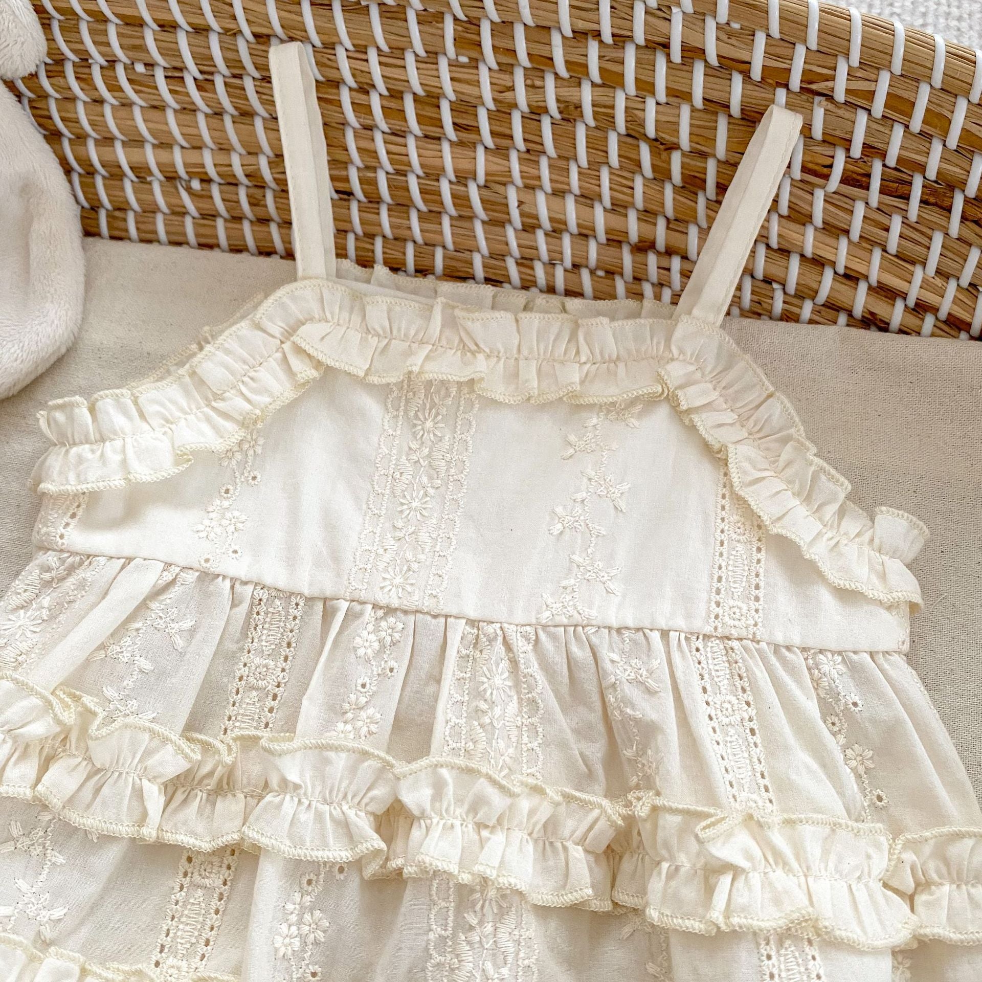Elara Spitzen-Romper