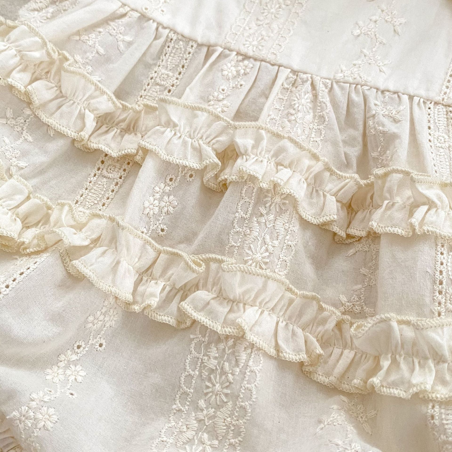 Elara Spitzen-Romper