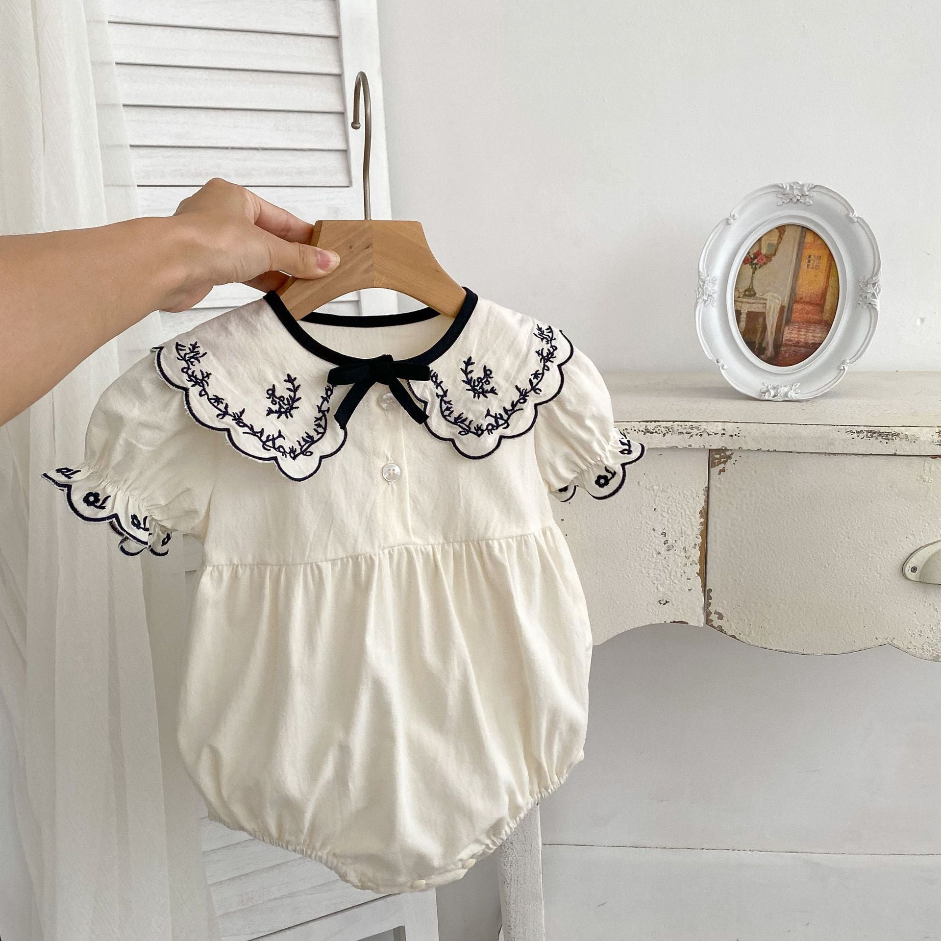 Camille Romper mit Barett