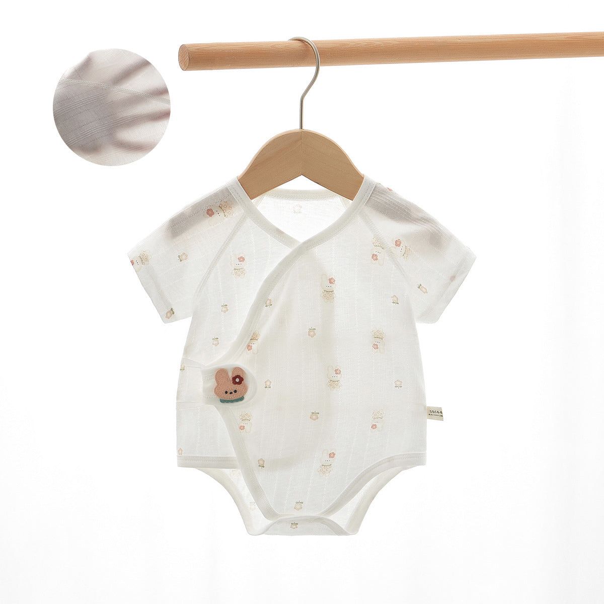 Newborn Baby Romper, Class A, Summer Thin Onesie, Baby’s Triangular Bodysuit, Short-sleeved Monk-style Outfit, Pajamas.